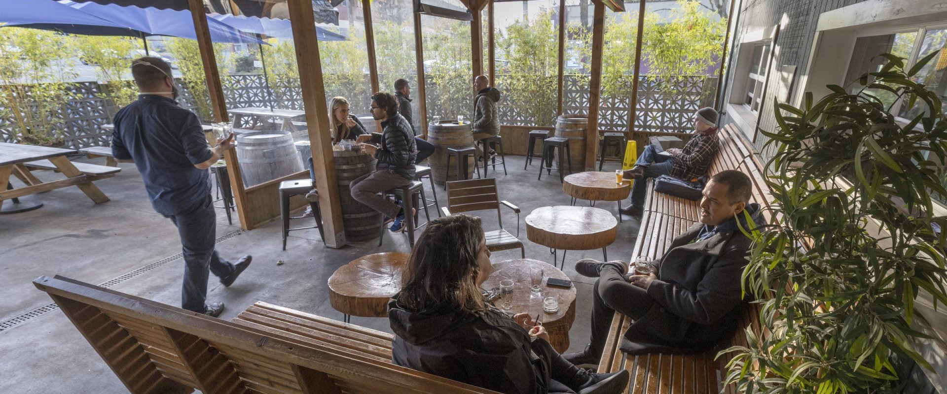 The Best Outdoor Dining Spots in Western Washington